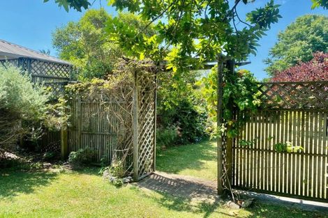 Photo of property in 17 Titoki Place, Kerikeri, 0294