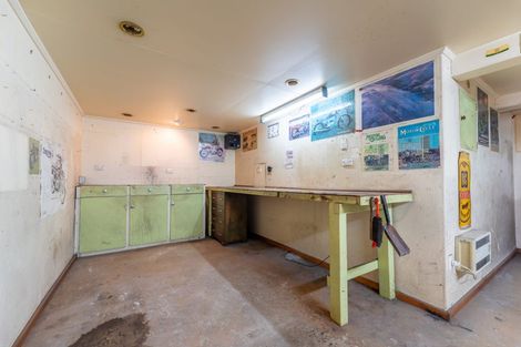 Photo of property in 10 Avenue Road, West End, Timaru, 7910