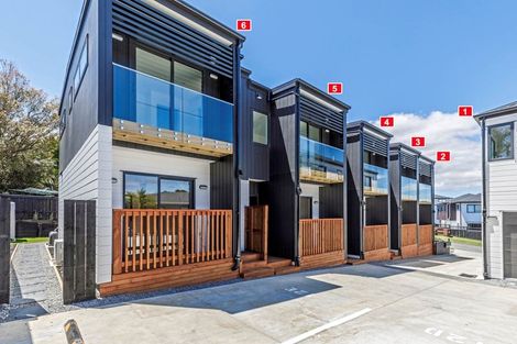 Photo of property in 12c Woodhouse Place, West Harbour, Auckland, 0618