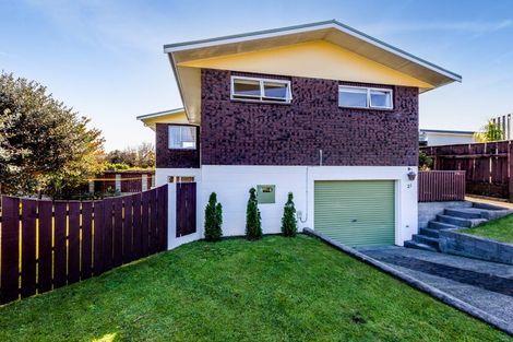 Photo of property in 21 Villa Place, Bell Block, New Plymouth, 4312