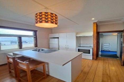 Photo of property in 158 Molesworth Street, New Plymouth, 4312