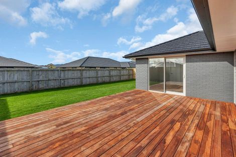 Photo of property in 9 Kapiakauri Road, One Tree Point, 0118
