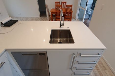 Photo of property in 73 Calluna Crescent, Totara Heights, Auckland, 2105