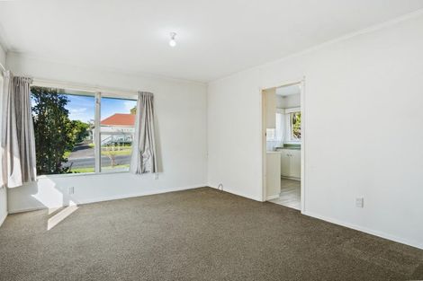 Photo of property in 1/9 Moana Avenue, Belmont, Auckland, 0622