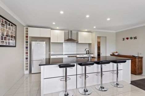 Photo of property in 2 Binyon Place, Rolleston, 7614