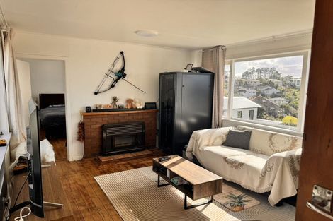 Photo of property in 903 East Coast Road, Northcross, Auckland, 0632