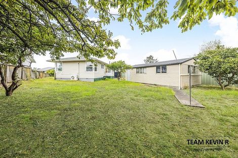 Photo of property in 5 Tairere Crescent, Rosehill, Papakura, 2113