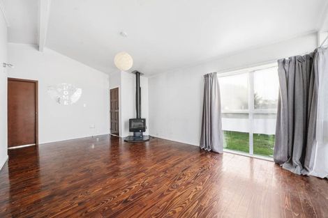 Photo of property in 24 President Avenue, Papakura, 2110