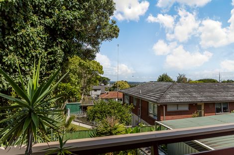 Photo of property in 29 Gibbs Crescent, Red Hill, Papakura, 2110