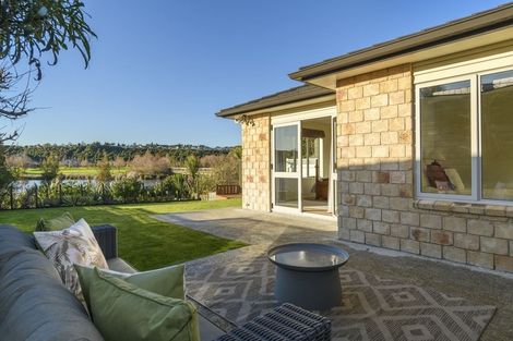 Photo of property in 39 Scoria Close, Pyes Pa, Tauranga, 3112