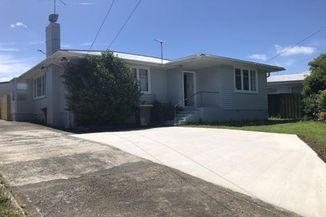 Photo of property in 16 Claymore Street, Manurewa, Auckland, 2102