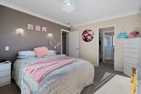 Photo of property in 60 Oteki Park Drive, Welcome Bay, Tauranga, 3112