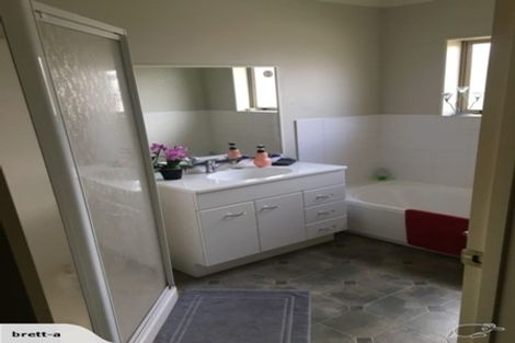 Photo of property in 14 Northmeadow Drive, Rototuna, Hamilton, 3210