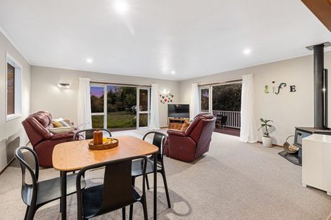 Photo of property in 24 Trigg Road, Huapai, Kumeu, 0810