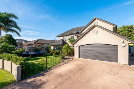 Photo of property in 17 Dunloy Place, East Tamaki Heights, Auckland, 2016