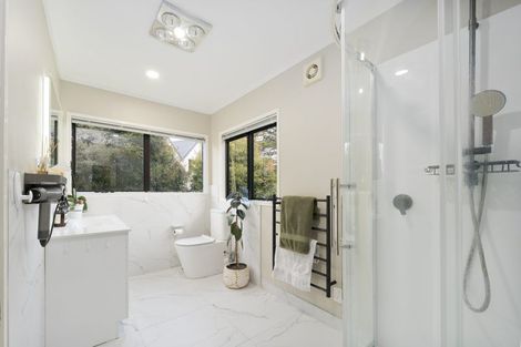 Photo of property in 81 Spence Road, Henderson, Auckland, 0612