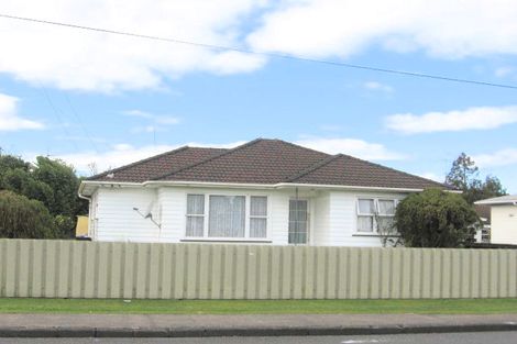 Photo of property in 44 Valentine Street, Papakura, 2110