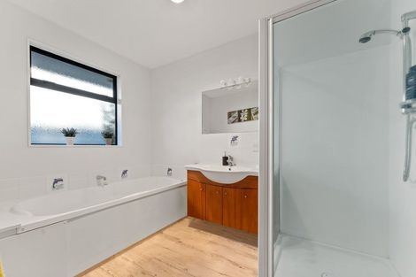 Photo of property in 6 Admiralty Place, Waikawa, Picton, 7220