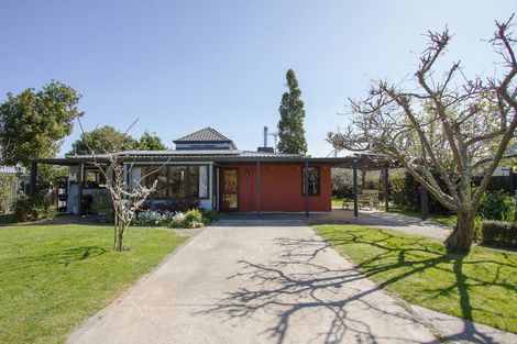 Photo of property in 21 Upham Crescent, Taradale, Napier, 4112