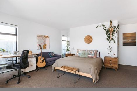 Photo of property in 37 Colpoma Close, Papamoa Beach, Papamoa, 3118