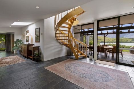 Photo of property in 9 Arrowtown-lake Hayes Road, Arrowtown, Queenstown, 9371