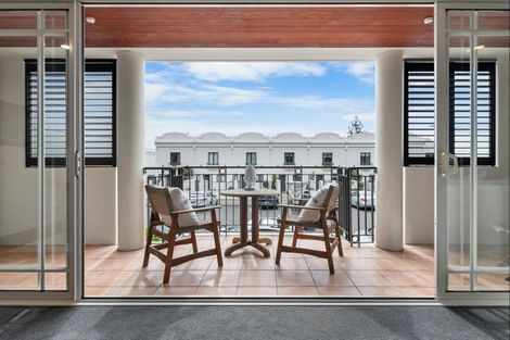 Photo of property in Admiralty Courts, 14/42 Marriner Street, Sumner, Christchurch, 8081