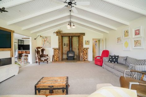 Photo of property in 102 Black Road, Otatara, Invercargill, 9879