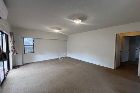 Photo of property in 4/133 Ennis Avenue, Pakuranga Heights, Auckland, 2010