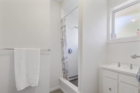 Photo of property in 1/17 Tyrone Street, Belfast, Christchurch, 8051