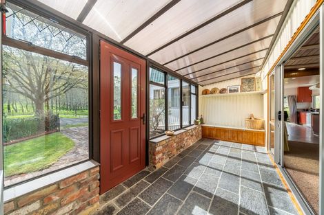 Photo of property in 329a Paekakariki Hill Road, Paekakariki Hill, Porirua, 5381