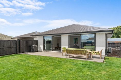 Photo of property in 139 Springs Road, Hornby, Christchurch, 8042