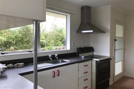 Photo of property in 23 Cleat Street, Whitby, Porirua, 5024