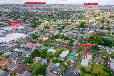 Photo of property in 1-2/19 Pegler Drive, Howick, Auckland, 2014