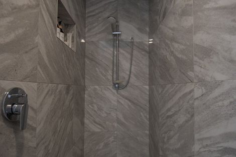 Photo of property in 6a Pokapu Place, Bethlehem, Tauranga, 3110