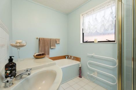 Photo of property in 40 Erris Street, Johnsonville, Wellington, 6037