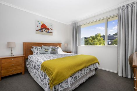Photo of property in 19 Seaview Crescent, Hatfields Beach, Orewa, 0931