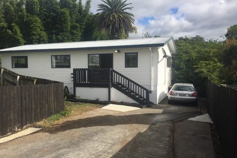 Photo of property in 49a Clayburn Road, Glen Eden, Auckland, 0602