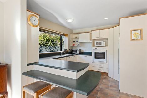 Photo of property in 2/175 Centaurus Road, Saint Martins, Christchurch, 8022