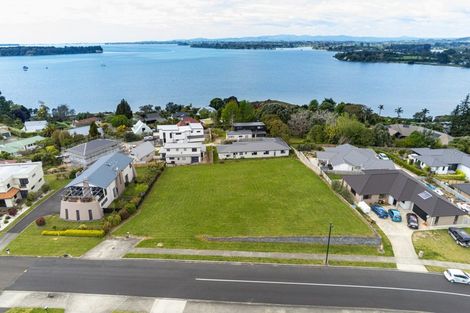 Photo of property in 37 Margaret Drive, Omokoroa, 3114