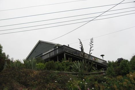 Photo of property in 4 Brenchley Road, Lyttelton, 8082