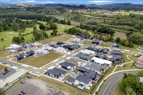 Photo of property in 40 Memorial Drive, Hokowhitu, Palmerston North, 4410