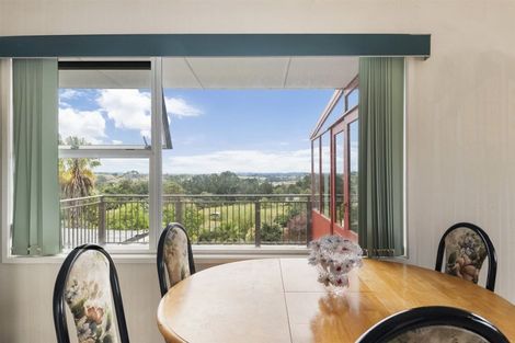 Photo of property in 466 Don Buck Road, Massey, Auckland, 0614