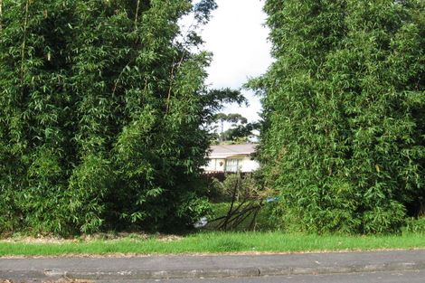 Photo of property in 1/811a Te Atatu Road, Te Atatu Peninsula, Auckland, 0610