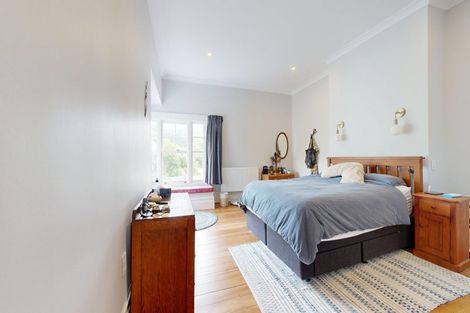 Photo of property in 31 Maarama Crescent, Aro Valley, Wellington, 6021