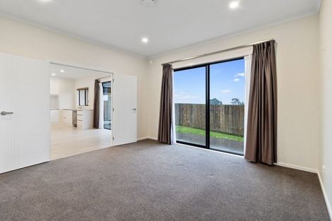 Photo of property in 11 Waikaka Place, Rototuna North, Hamilton, 3210