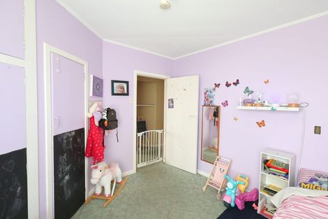 Photo of property in 12 John Street, Strathern, Invercargill, 9812