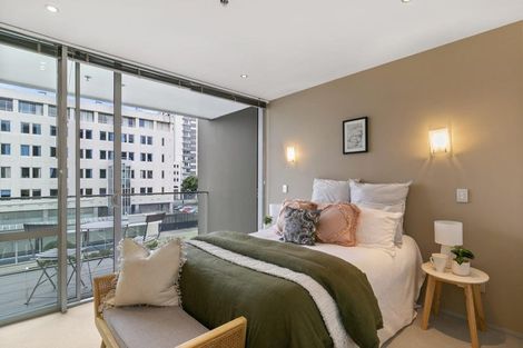 Photo of property in Sanctum Apartments, 32/10a Ebor Street, Te Aro, Wellington, 6011