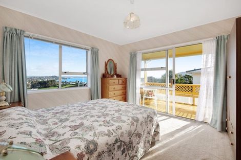 Photo of property in 50 Stanmore Bay Road, Stanmore Bay, Whangaparaoa, 0932