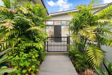 Photo of property in 50 Rosella Grove, Waimauku, 0812