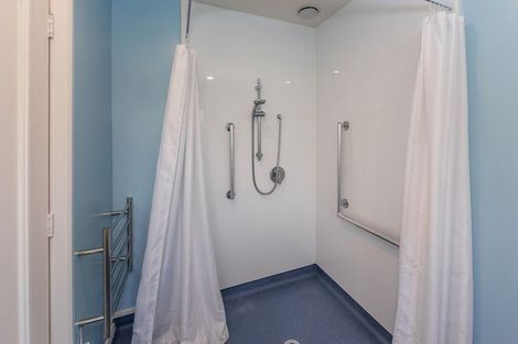 Photo of property in 2/75 Garreg Road, Bryndwr, Christchurch, 8052